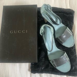 Never worn gucci stacked block wood heel sandals
